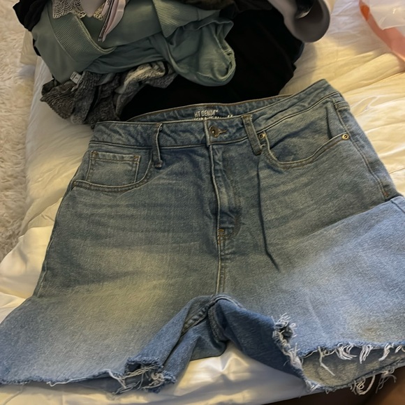 Denim shorts - Picture 1 of 1